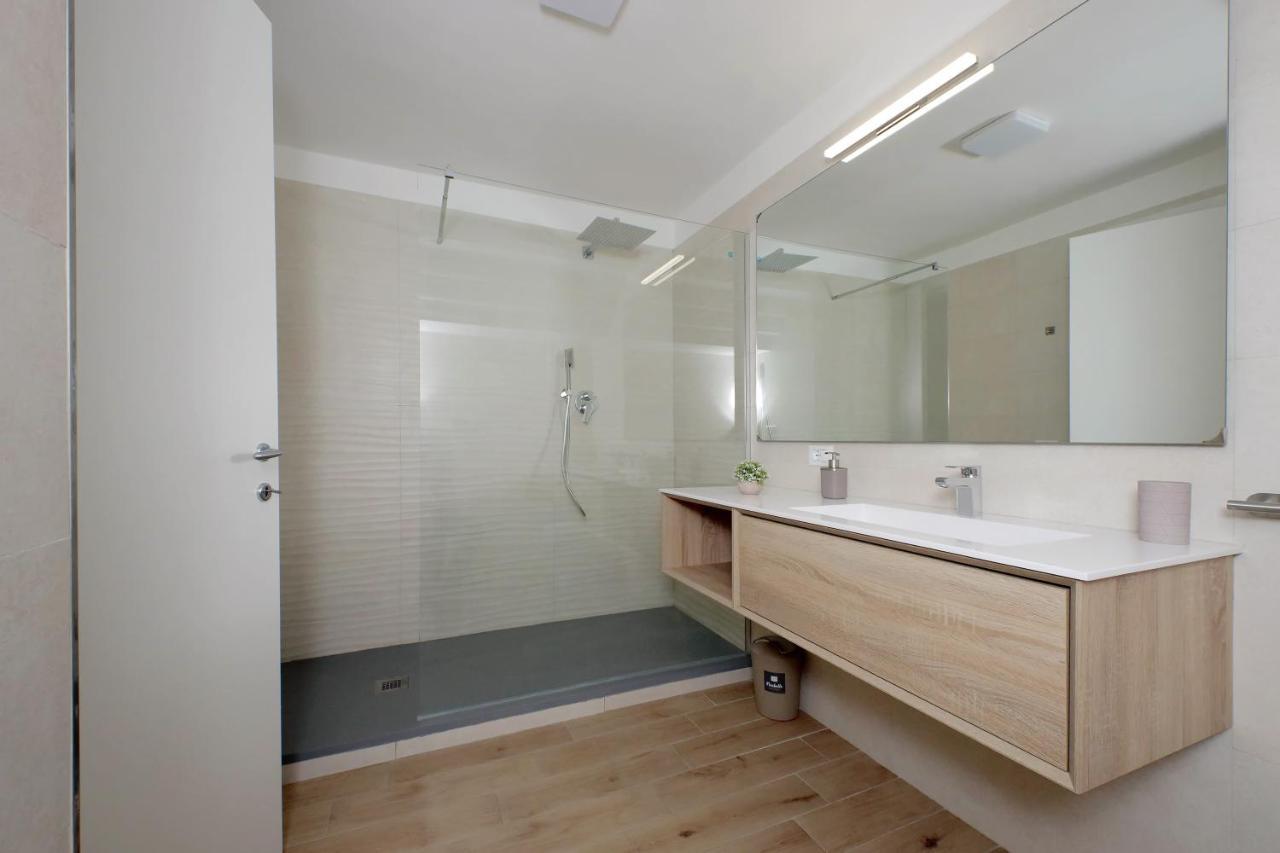 Trevi Suite Apartment - Barberini Roma Dış mekan fotoğraf